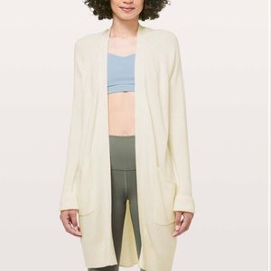 Lululemon Still at ease wrap (2)